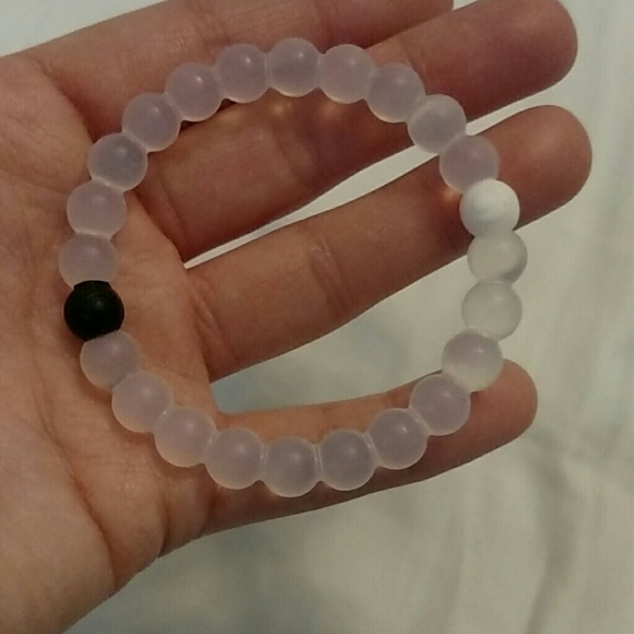 Lokai bracelet 100% authentic! Small