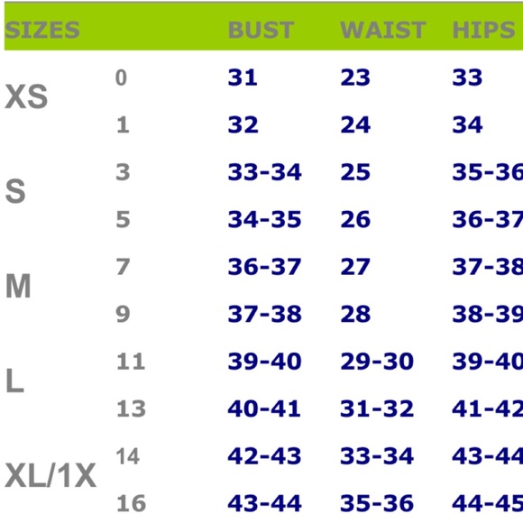 💠SALE💠Monday Coffee Lipstick Tank Top - Picture 3 of 4