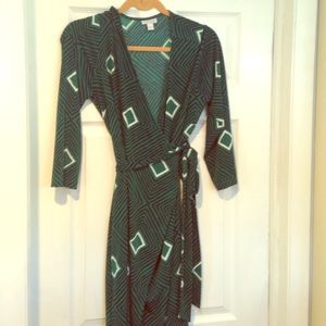 A Pea in the Pod Maternity Wrap Dress