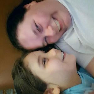 Meet your Posher, Laurie