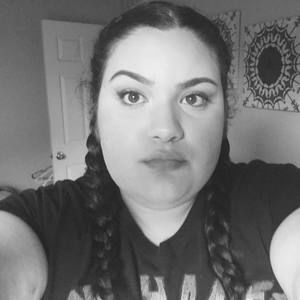 Meet your Posher, Dahylene