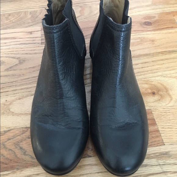 Brand new black Frye boots size 7