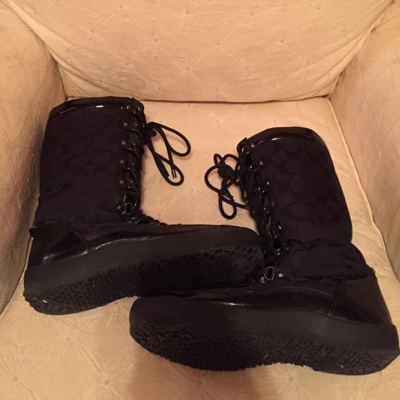 Coach winter boots - Picture 2 of 4