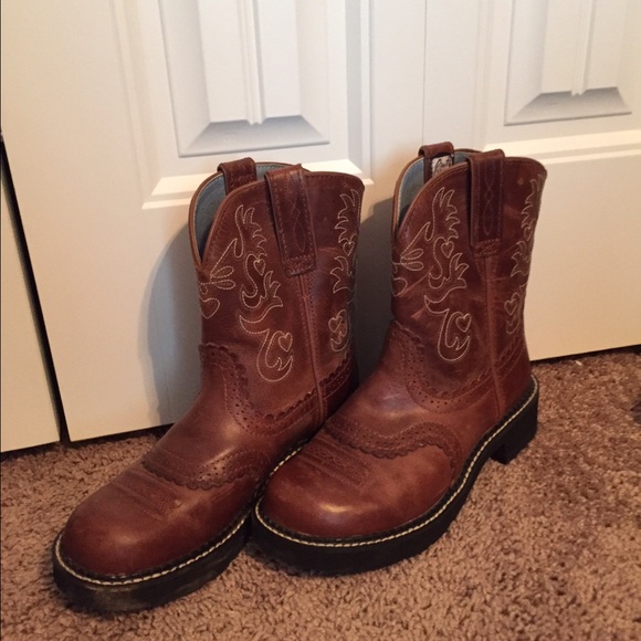 cowgirl boots 👢🐮