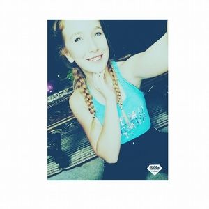 Meet your Posher, Julea