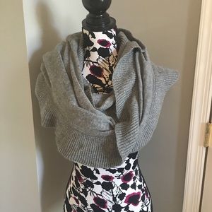 Gray scarf