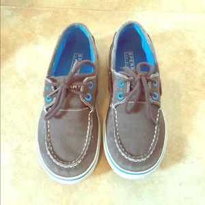 Boys Sperry Boat shoes