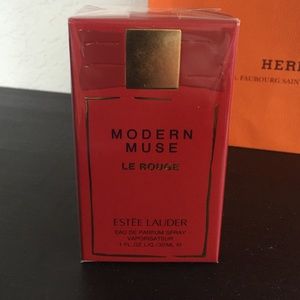Estee Lauder Le Rouge perfume