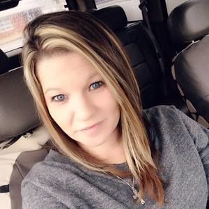 Meet your Posher, Candace