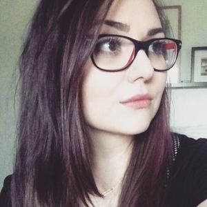 Meet your Posher, Lia