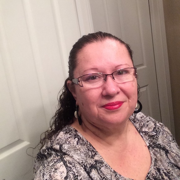 Meet your Posher, Ilda - Picture 1 of 1