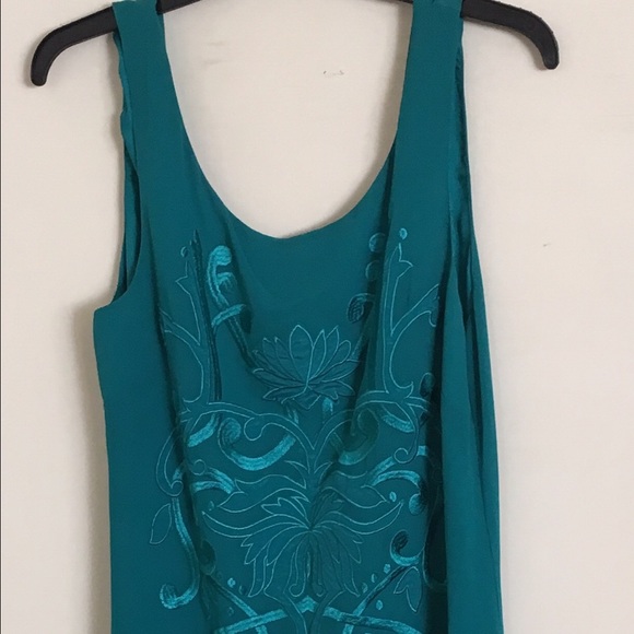 Dresses & Skirts - Brand new. Beautiful aqua flowing dress.