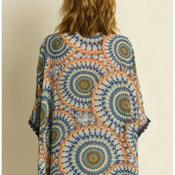 SOLD OUT - Umgee Kimono - Picture 3 of 4