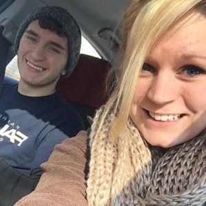 Meet your Posher, Brittney