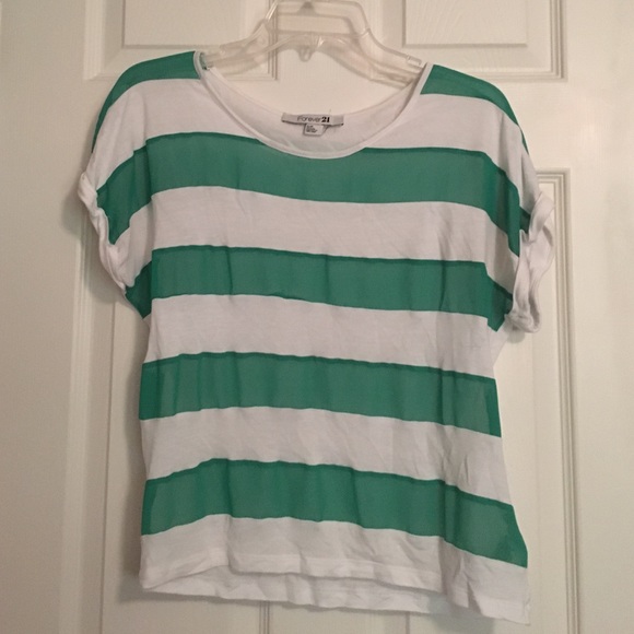 Green and white flowy t shirt