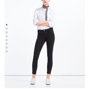 ZARA Essential Fit Black Jeans