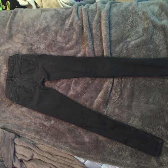Black hollister super skinny 0R jeans - Picture 3 of 4