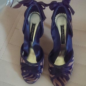 Beverly Feldman satin shoes super sexy size 8