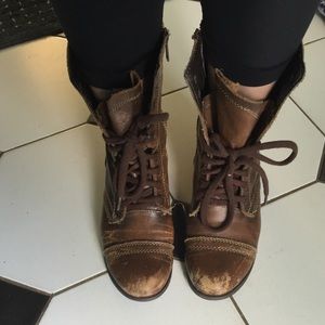 STEVE MADDEN TROOPA combat boots size 8 used.
