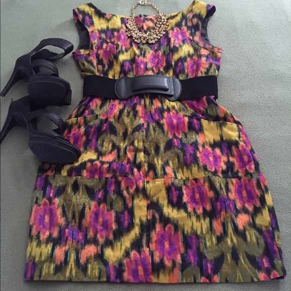 Jessica Simpson Dresses & Skirts - Jessica Simpson Multi Colored Dress with Belt