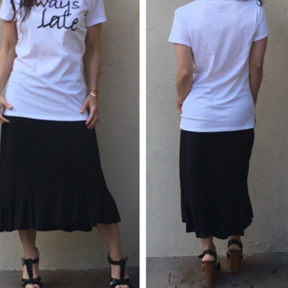 High-Low Ruffle Skirt - Picture 4 of 4