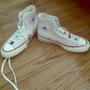 Chuck Taylor White Converse
