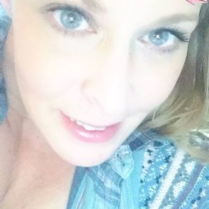 Meet your Posher, Lacey