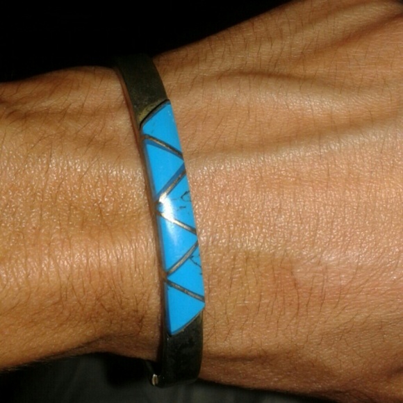 Silver bangle - Picture 2 of 2