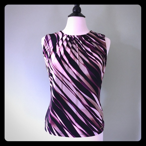 ✨Calvin Klein✨Purple Watercolor Top Size Small