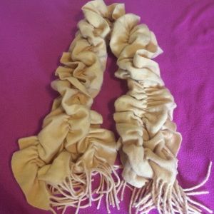 NWOT Sayami Cashmere Scarf