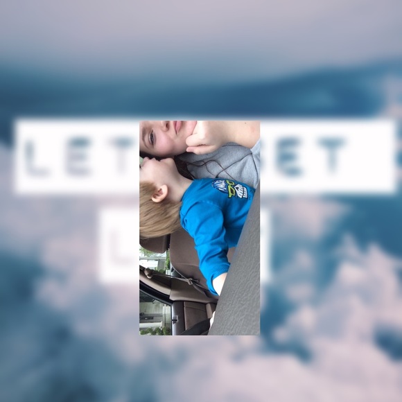 MEET YOUR BUYER/SELLER💋 - Picture 2 of 2