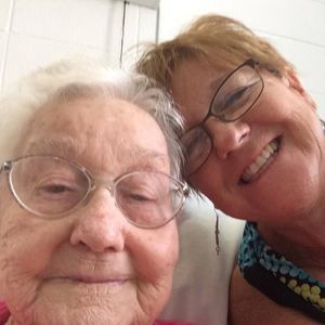 Meet your Posher, Cindy