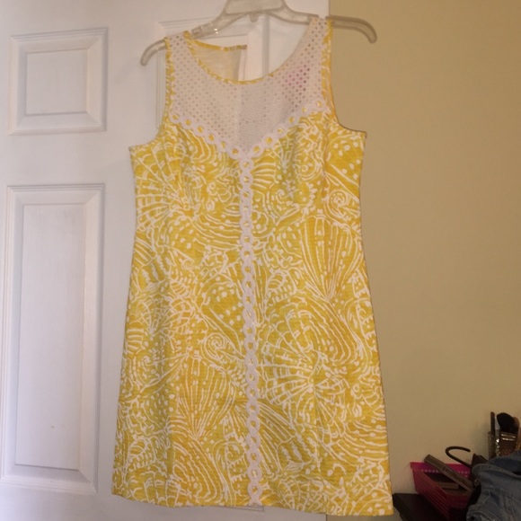 Lilly Pulitzer Lacy Shift Dress! ❤️