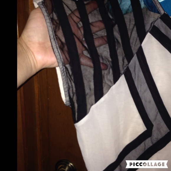 UO✨Sparkle&Fade✨Geometric Pattern - Picture 2 of 3