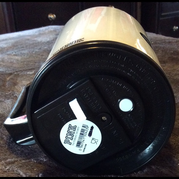 BNWT Pink Victoria!s Secret Light Up Chug Mug - Picture 3 of 4