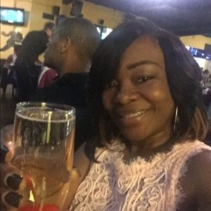 Meet your Posher, Felicia