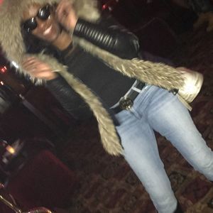 Meet your Posher, Shelly