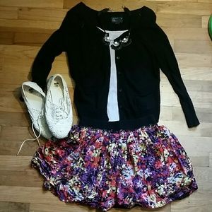 BOTH American Eagle Cardigan AND floral skirt