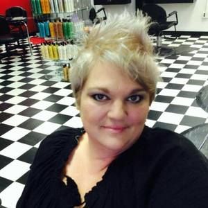 Meet your Posher, Laurie