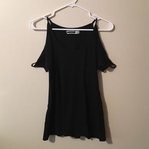 Open shoulder Zara top
