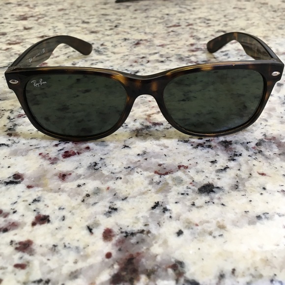 RAYBAN wayfarer sunglasses - Picture 2 of 3