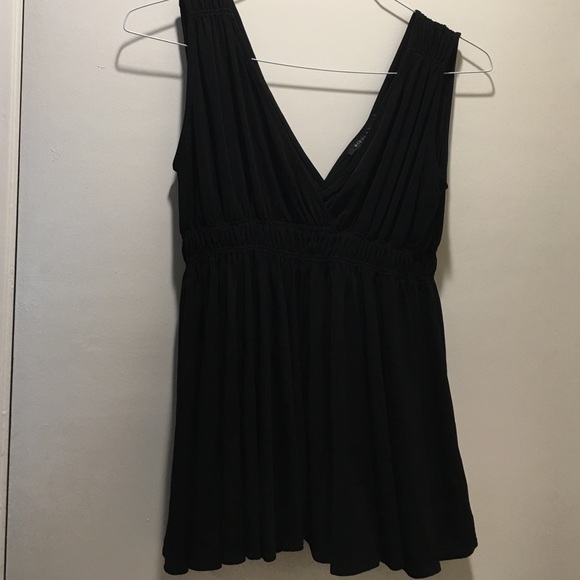 Bcbg black sleeveless top, nwt