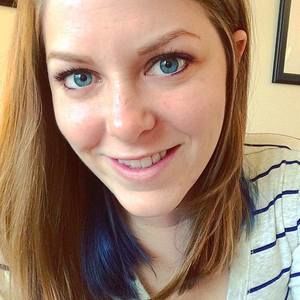 Meet your Posher, Caitlin