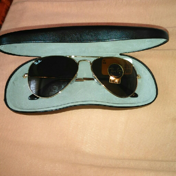 New with tags ray ban aviator sunglasses