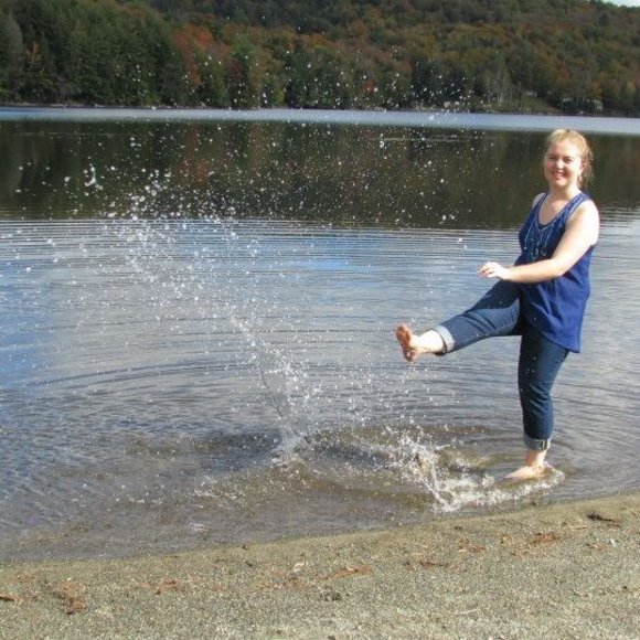 Meet your Posher, Megan