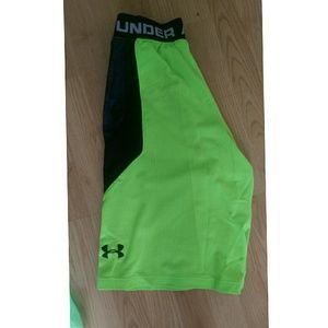 Men's Under Armour basketball shorts