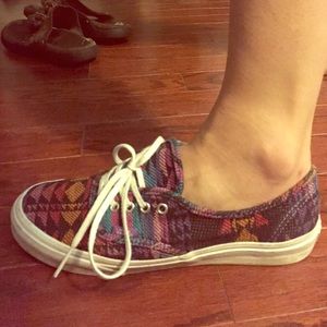 Perfectly cute boho vans
