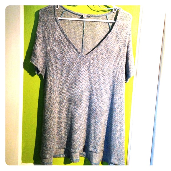 Light blue sweater Tee