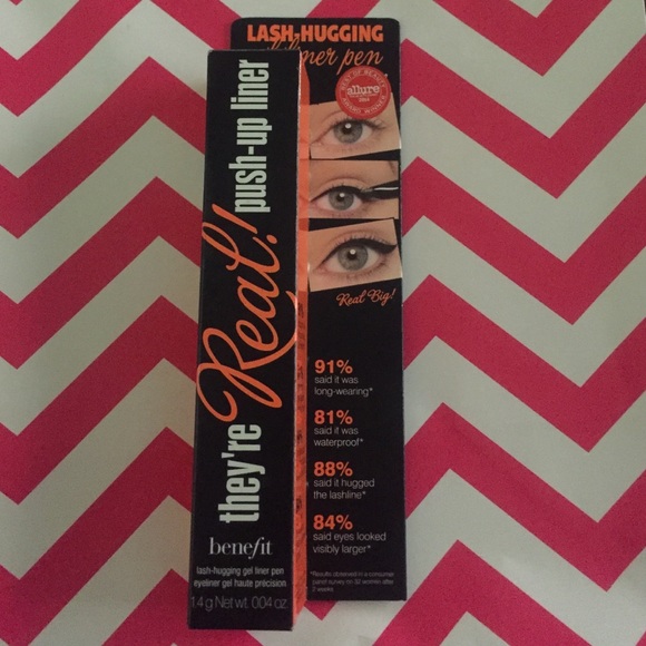 They're Real Push-up Liner (Jet Black)