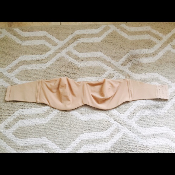 Nude strapless bra